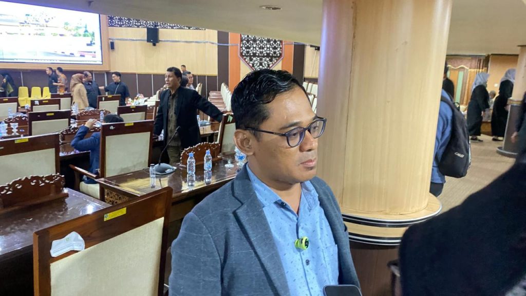 — Anggota DPRD Kabupaten Kutai Kartanegara (Kukar), Eko Wulandanu.