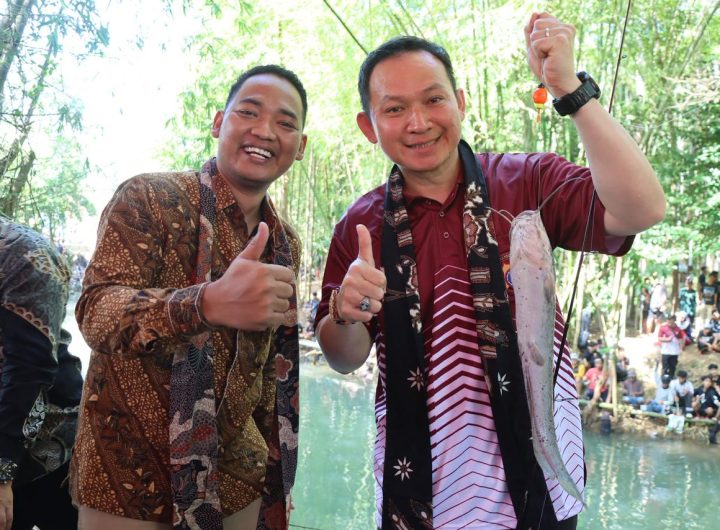 Polres Gunungkidul Gelar Mancing Bersama Warga Sambut HUT Bhayangkara ke-80.