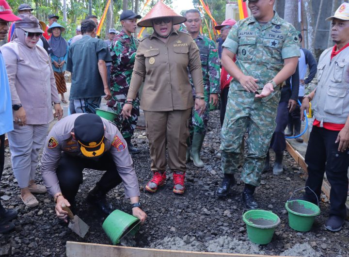 Suasana pelaksanaan Kepyakan Gotong Royong di Kapanewon Paliyan.