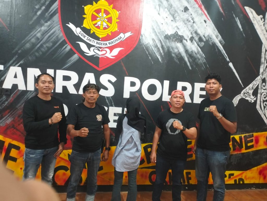 Tersangka kasus dugaan investasi bodong berhasil diamankan polisi.