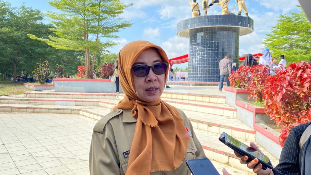 Kepala Kesbangpol Kutai Kartanegara, Rinda Desianti.