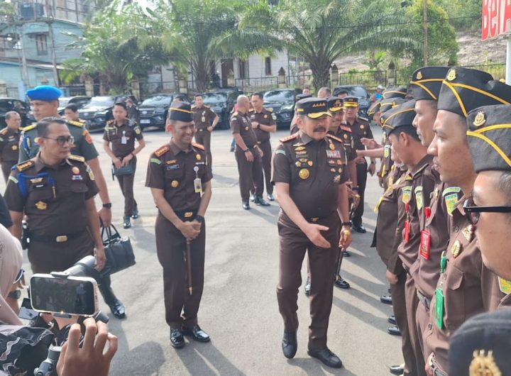 Jaksa Agung Republik Indonesia Prof. Dr. H. ST Burhanuddin, S.H., M.H., melakukan kunjungan kerja ke Kantor Kejaksaan Negeri Kutai Kartanegara, Kamis (22/1/2026).