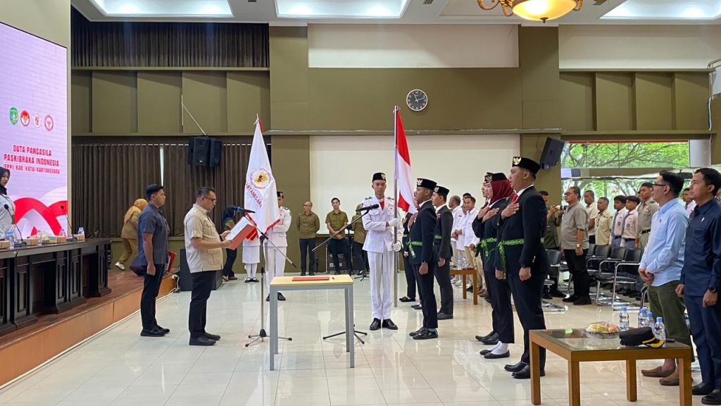 Pelantikan FKDM dan DPPI Kabupaten Kukar, Selasa (10/2/2026).