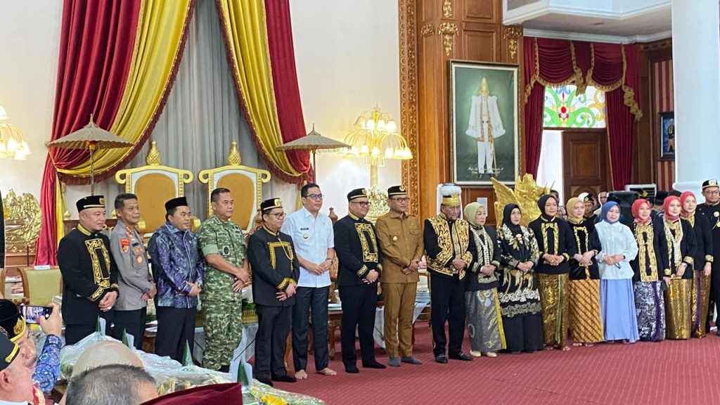 Peringatan HUT ke-75 Sultan Kutai Kartanegara Ing Martadipura ke-21, Aji Muhammad Arifin, di Kedaton Kesultanan Kutai Kartanegara, Senin (9/2/2026).