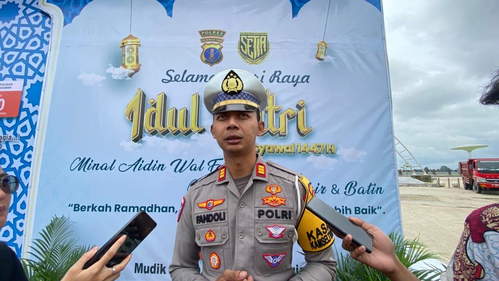 Kasatlantas Polres Kutai Kartanegara, AKP Ahmad Fandoli.