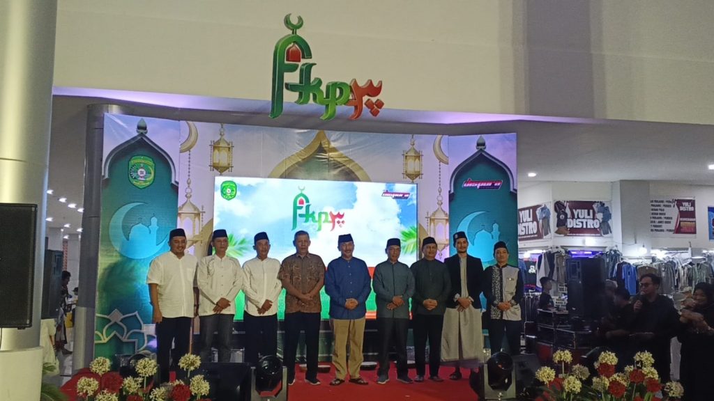Pembukaan Festival Kreatif Pemuda Ramadan (FKPR) ke-3 di kawasan Tangga Arung Square, Tenggarong, Rabu (11/3/2026).