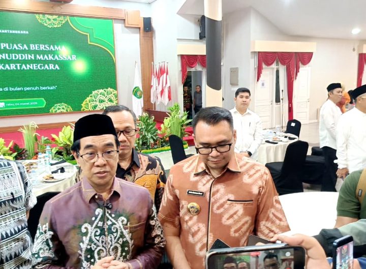 Pemerintah Kabupaten Kutai Kartanegara (Pemkab Kukar) menegaskan komitmennya untuk segera menuntaskan persoalan jalan dengan melakukan pembenahan infrastruktur di sejumlah wilayah.