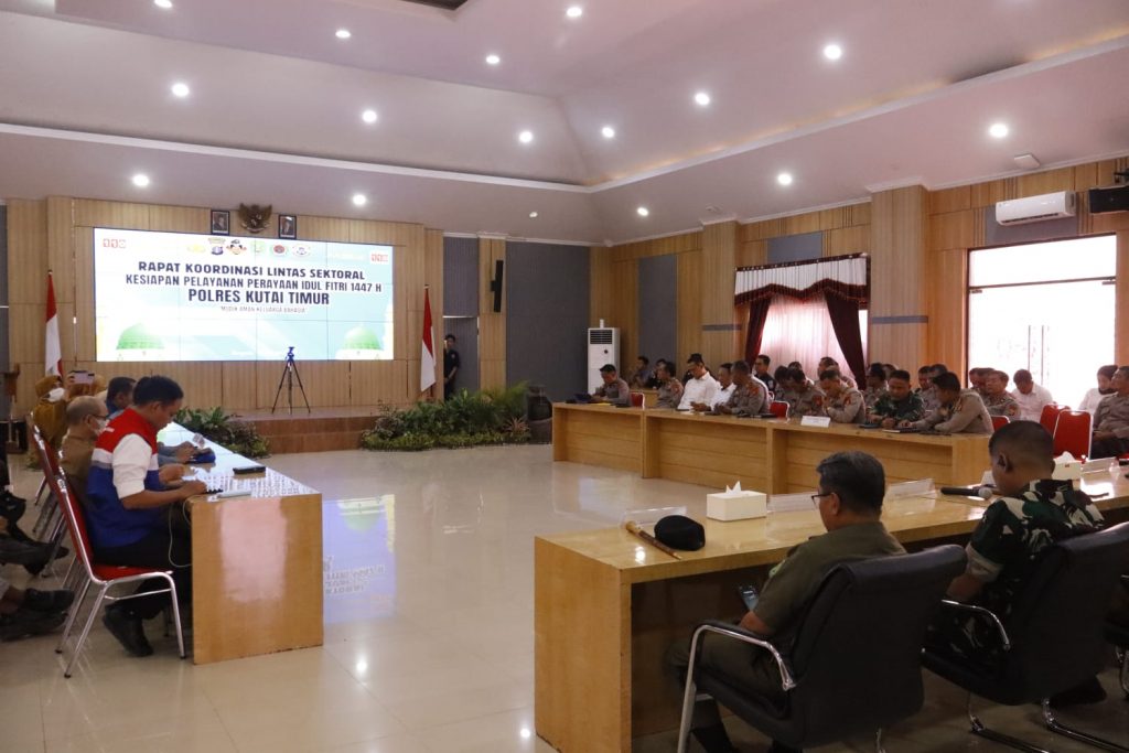 Suasana Rapat Koordinasi Lintas Sektoral yang digelar Polres Kutai Timur, Senin (2/3/2026).