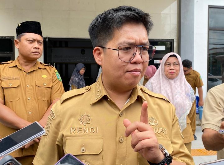 Wakil Bupati Kutai Kartanegara, Rendi Solihin.