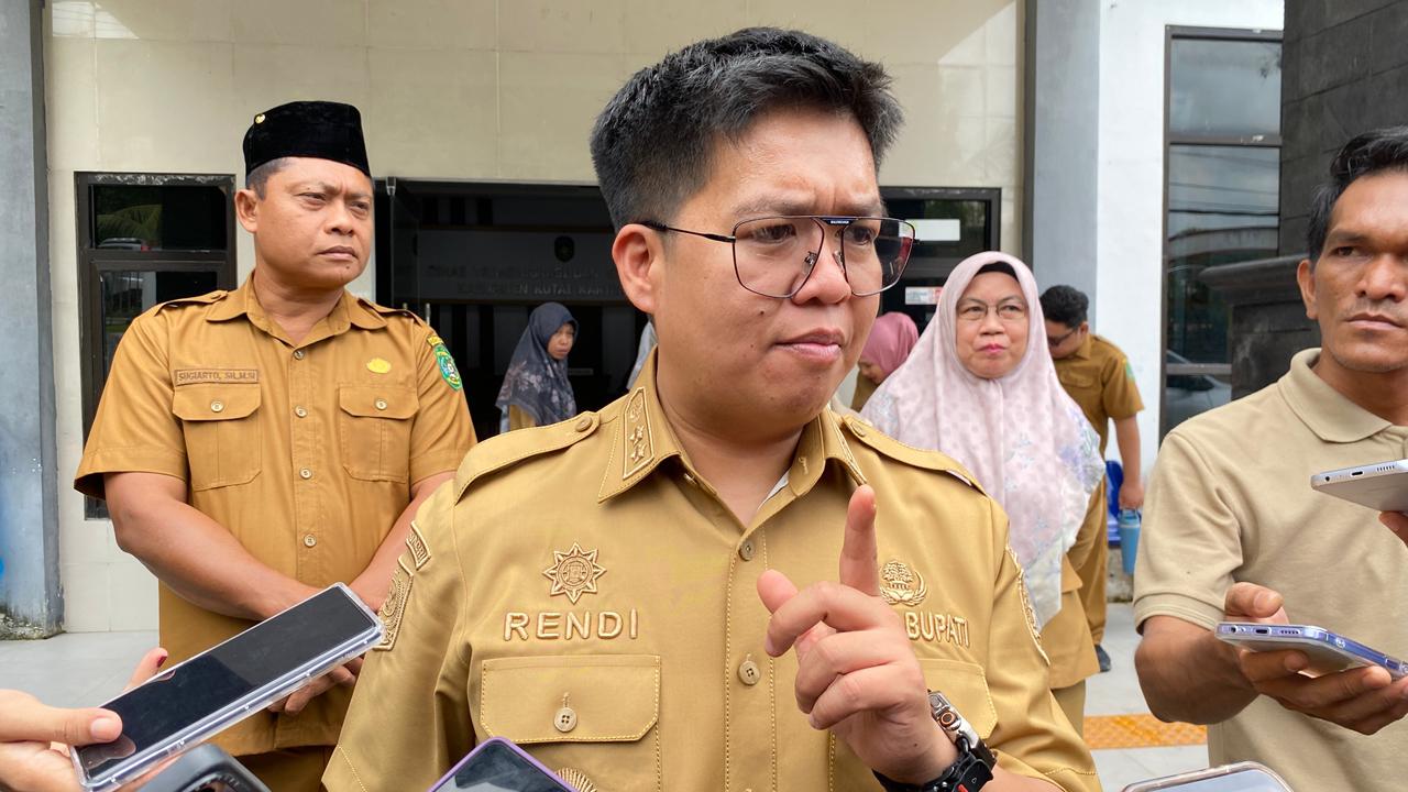 Wakil Bupati Kutai Kartanegara, Rendi Solihin.