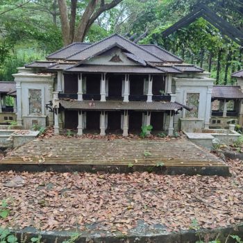 Kondisi Taman Miniatur di Tenggarong yang terbengkalai dan akan direaktivasi oleh Pemkab Kukar.