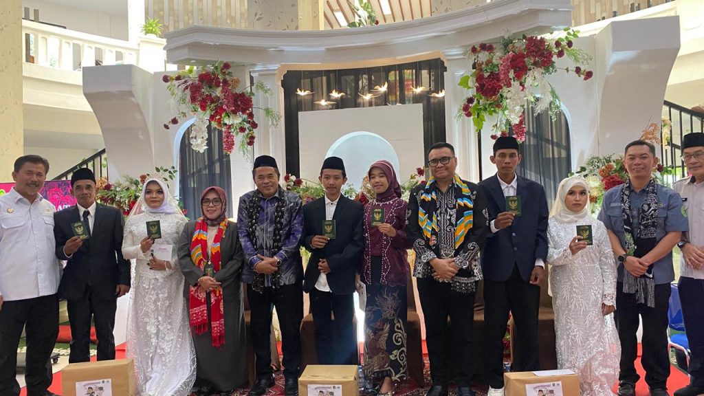 Pemkab Kukar menggelar nikah massal dan sidang isbat di MPP Tenggarong untuk mendorong legalitas pernikahan, Rabu (29/4/2026).