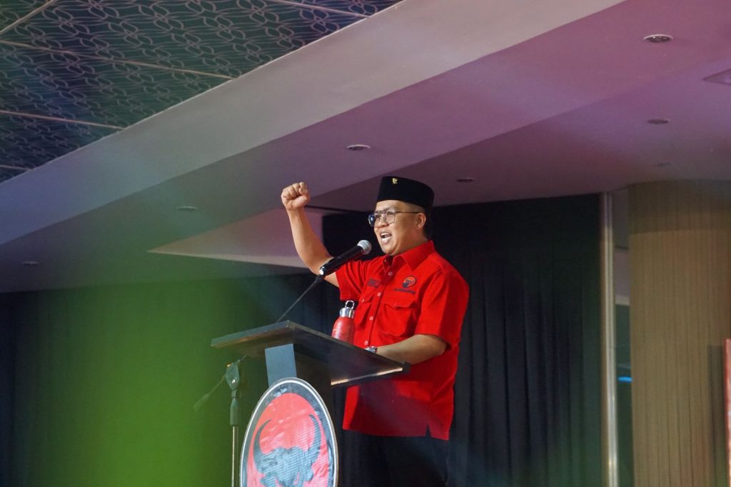 Rendi Solihin menghadiri kegiatan Musancab PDIP Kutai Kartanegara di Tenggarong.