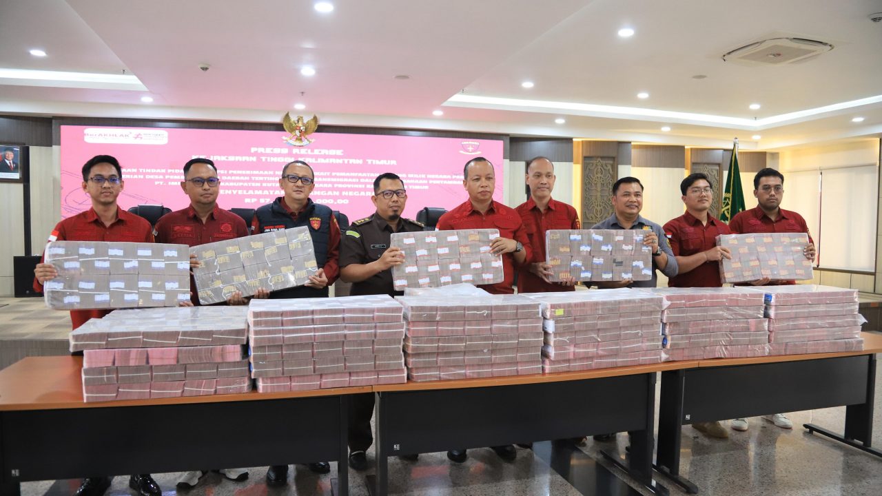 Kejati Kaltim selamatkan uang negara Rp57,45 miliar dari kasus korupsi tambang di Kukar.