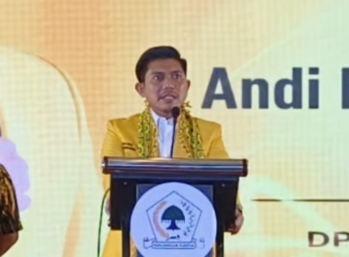 Andi Faizal Sofyan Hasdam menyampaikan pidato politik usai terpilih secara aklamasi sebagai Ketua DPD II Partai Golkar Kota Bontang periode 2025–2030 dalam Musyawarah Daerah (Musda) VIII, Sabtu (27/6/2026).