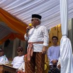 Kepala Otorita Ibu Kota Nusantara (OIKN) Basuki Hadimuljono, saat memberikan sambutan dipuncak Erau Adat Kesultanan Kutai Kartanegara Ing Martadipura 2026.