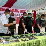 caption : PEMUSNAHAN BARANG BUKTI
DAN PENGEMBALIAN BARANG BUKTI YANG TELAH BERKEKUATAN HUKUM.