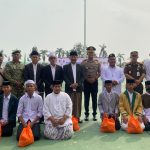 Hari Santri Nasional (HSN) 2026 yang mengusung tema “Santri Menguatkan Negeri Menuju Indonesia Emas” di Lapangan Upacara Kantor Bupati Kukar, Kamis (22/10/2026).